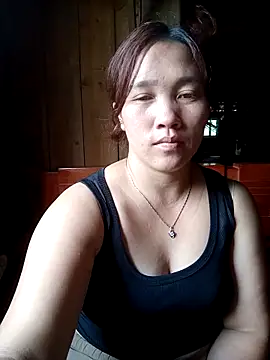 miumiu 00 online show from 09.28.25