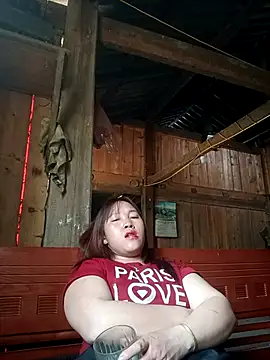 Snapshot of miumiu_00 chatting on 03.26.26 miumiu 00 online show from 03.26.26