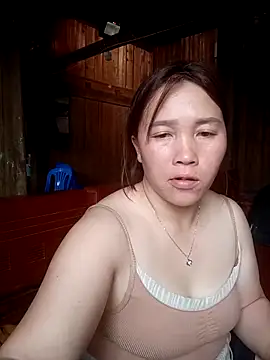 Snapshot of miumiu_00 chatting on 04.15.26 miumiu 00 online show from 04.15.26