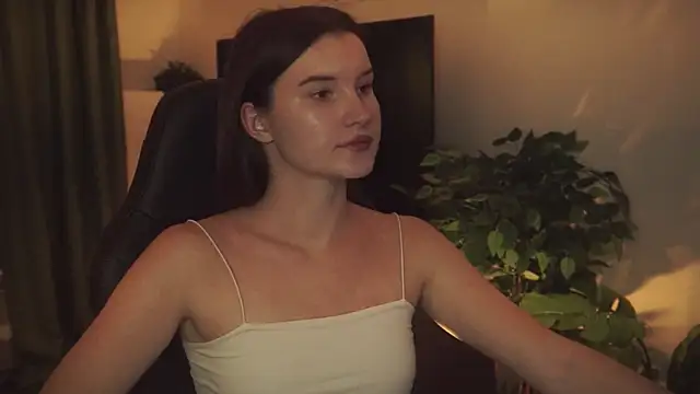 AgataWillis online show from 10.09.25