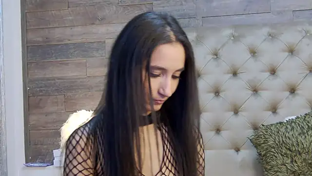 CarolinaBlair online show from 11.25.25