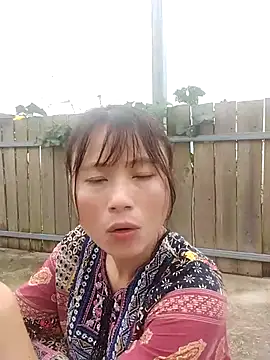 linda bae00 online show from 10.03.25