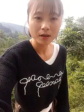 linda bae00 online show from 11.24.25