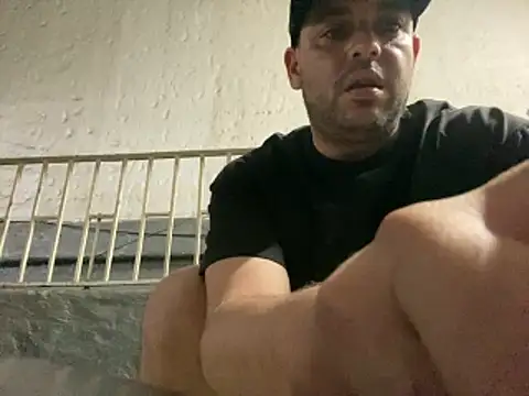 Snapshot of rider239 chatting on 11.12.25 rider239 online show from 11.12.25