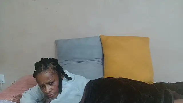 Snapshot of SugarPoppy24xxx chatting on 10.07.25 SugarPoppy24xxx online show from 10.07.25