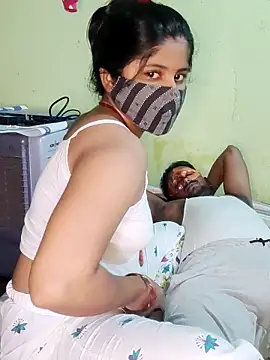 Snapshot of Desi_masti69 chatting on 09.11.25 Desi masti69 online show from 09.11.25