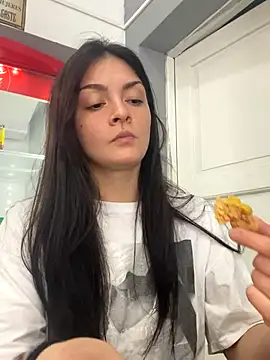 Danielaeliana online show from 09.15.25