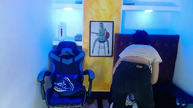 alison moon7 online show from 09.18.25