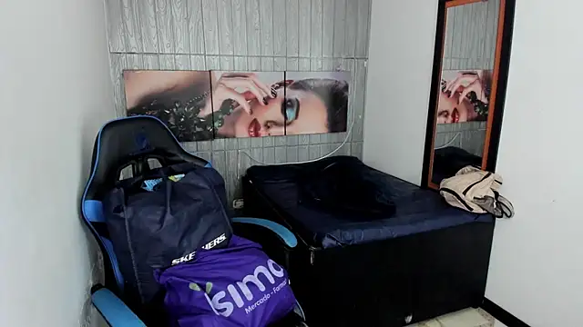 alison moon7 online show from 10.02.25