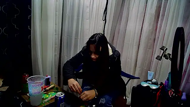 lillylooney online show from 10.29.25