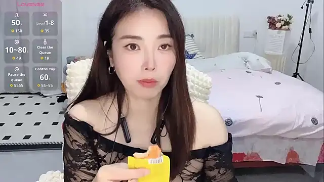 Xiali-166 online show from 11.02.25