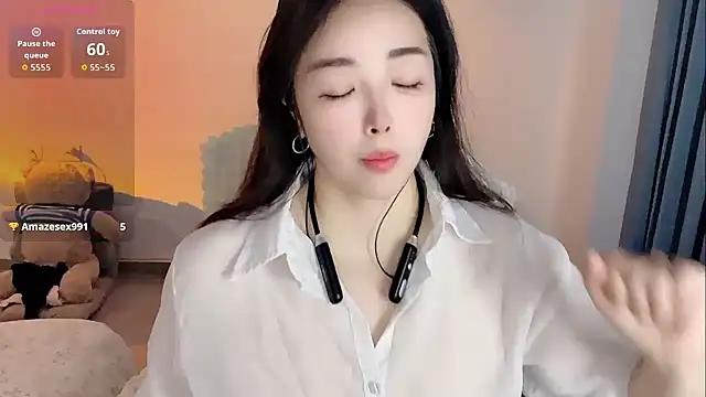 Xiali-166 online show from 03.21.26