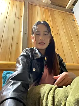 phungtiti online show from 11.21.25