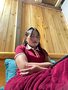 phungtiti online show from 11.26.25