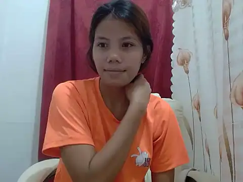 Snapshot of Joys_Wet_Pussy chatting on 09.18.25 Joys Wet Pussy online show from 09.18.25