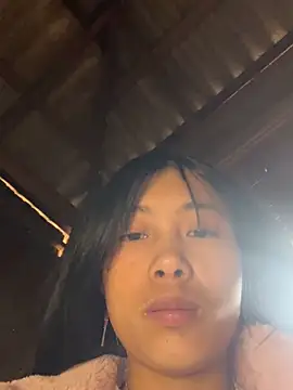 EmLy02 online show from 01.08.26