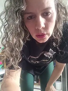 Snapshot of Nina_vallon chatting on 02.20.26 Nina vallon online show from 02.20.26