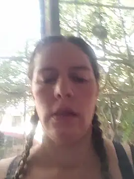 Snapshot of Nina_vallon chatting on 03.04.26 Nina vallon online show from 03.04.26