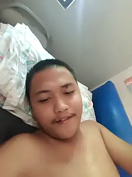 Snapshot of Nel_2k3 chatting on 09.27.25 Nel 2k3 online show from 09.27.25