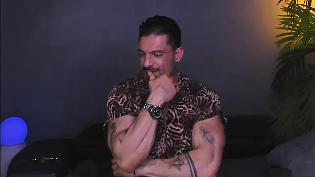 dennis cox1 online show from 12.04.25