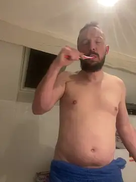 AZOPMOB18999 online show from 03.20.26