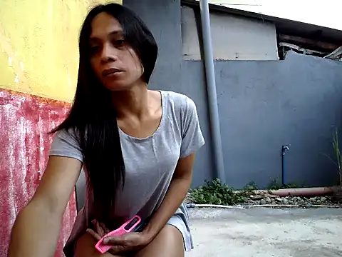 missruffa online show from 09.25.25