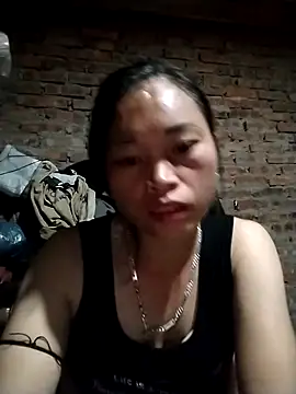 Snapshot of __Ngoc20__ chatting on 12.15.25 Ngoc20 online show from 12.15.25