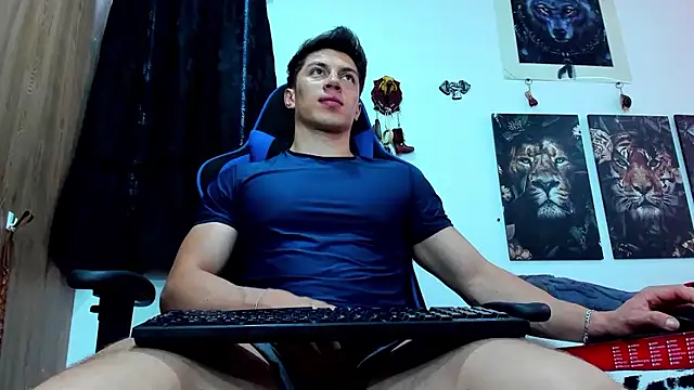 Snapshot of javiersexymann chatting on 02.21.25 javiersexymann online show from 02.21.25
