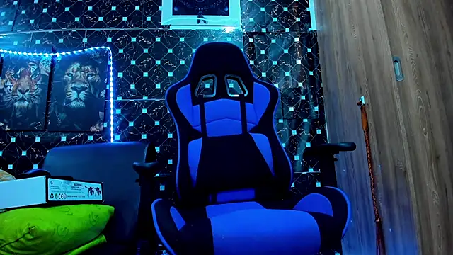 Snapshot of javiersexymann chatting on 09.24.25 javiersexymann online show from 09.24.25