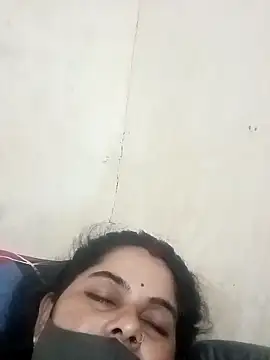 JULEE-740 online show from 10.13.25