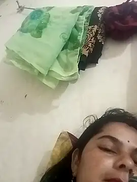 JULEE-740 online show from 10.27.25