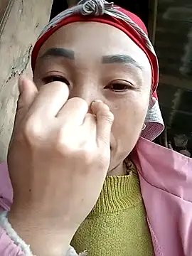 lucybaby00 online show from 11.18.25