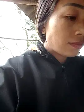 lucybaby00 online show from 02.04.26