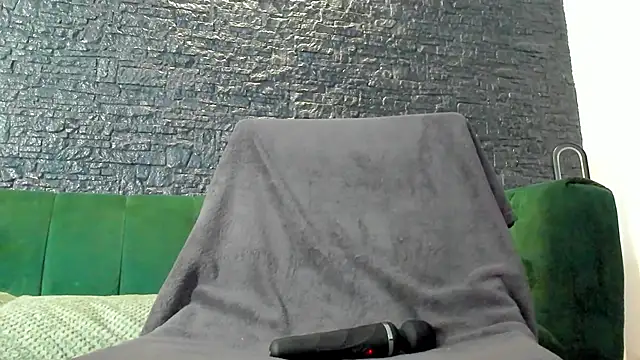 AnneSins online show from 10.06.25