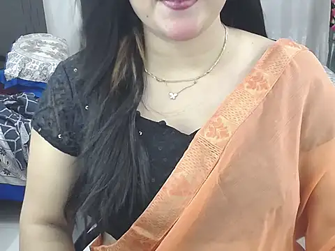 Snapshot of Ridiha_Pari chatting on 07.18.26 Ridiha Pari online show from 07.18.26
