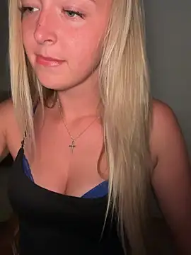 emilypeperoni online show from 07.07.26