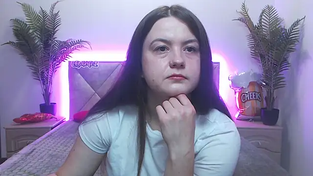 Snapshot of MavkaCute chatting on 10.05.25 MavkaCute online show from 10.05.25