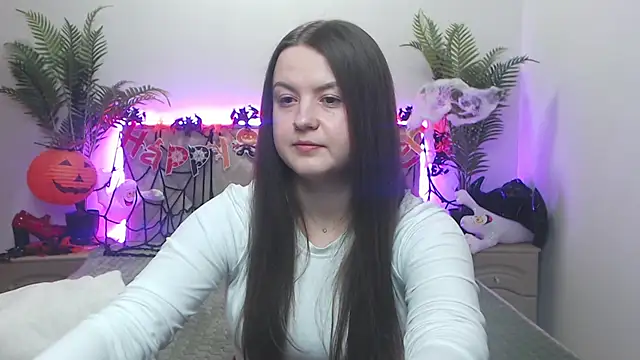 Snapshot of MavkaCute chatting on 10.22.25 MavkaCute online show from 10.22.25