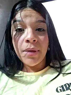 Snapshot of Eiimy_pretty chatting on 09.12.25 Eiimy pretty online show from 09.12.25