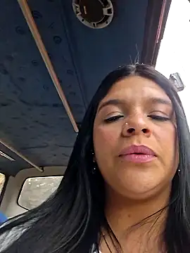 Snapshot of Eiimy_pretty chatting on 09.26.25 Eiimy pretty online show from 09.26.25