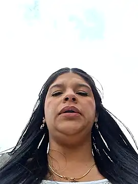 Snapshot of Eiimy_pretty chatting on 10.06.25 Eiimy pretty online show from 10.06.25