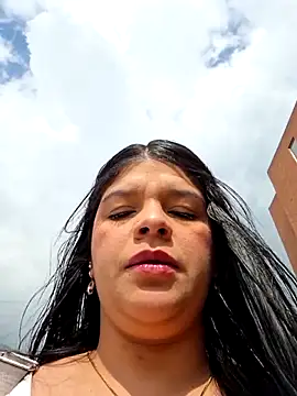 Snapshot of Eiimy_pretty chatting on 10.09.25 Eiimy pretty online show from 10.09.25