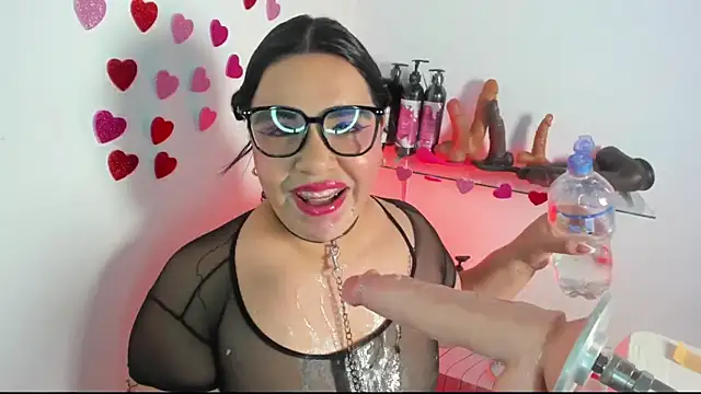 Snapshot of Alanna-sloppy chatting on 05.31.26 Alanna-sloppy online show from 05.31.26