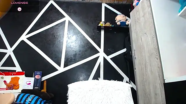 Angel latinboy online show from 02.12.25