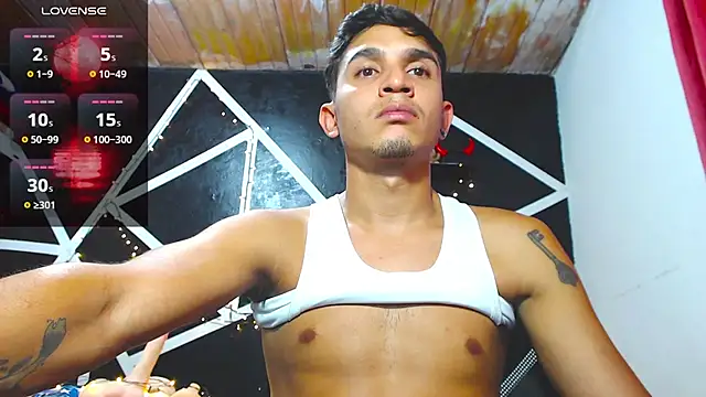 Angel latinboy online show from 09.22.25