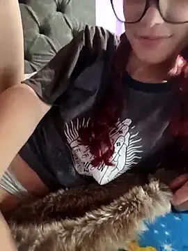 Snapshot of mae_lyra chatting on 03.02.26 mae lyra online show from 03.02.26