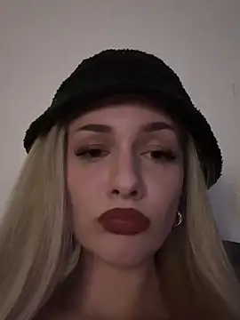 DaryaDoll online show from 04.11.26