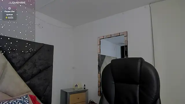 Snapshot of SaraWagner_ chatting on 01.19.26 SaraWagner online show from 01.19.26