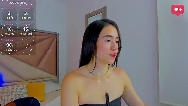 SaraWagner  online show from 03.06.26