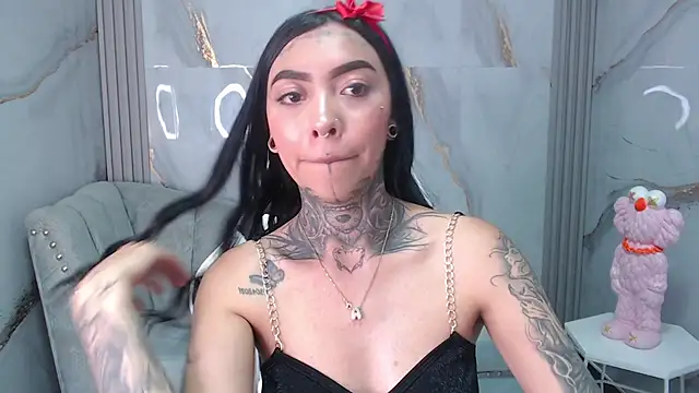 Snapshot of Ashley_Blum_v chatting on 09.16.25 Ashley Blum v online show from 09.16.25